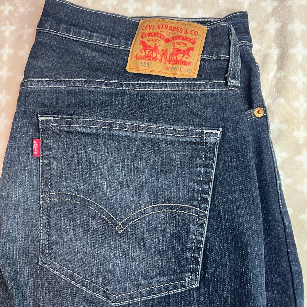 Levi's Classic Indigo Straight Jeans